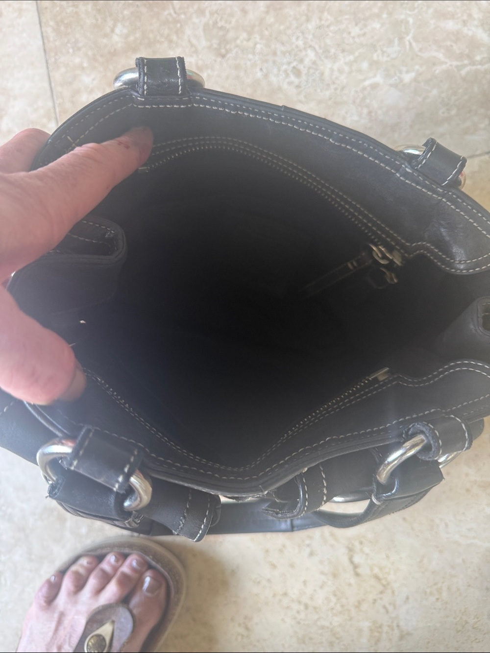 COACH Soho, leather double pocket satchel/tote, preowned black, and silver - Picture 4 of 11